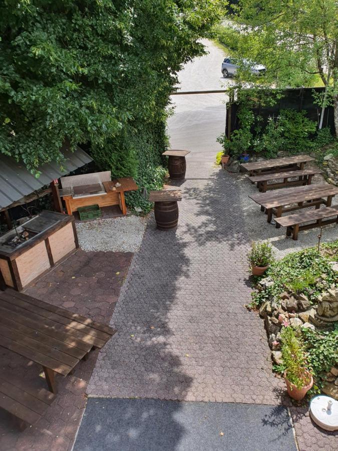 Waldgasthaus Am Schwarzenbruch Allenbach Exterior foto